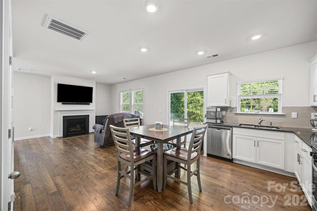 542 King Clover Lane, Clover, SC 29710