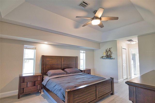 916 BOUNDARY BOULEVARD, Rotonda West, FL 33947