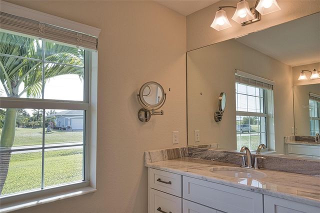 916 BOUNDARY BOULEVARD, Rotonda West, FL 33947