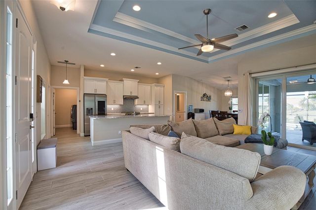 916 BOUNDARY BOULEVARD, Rotonda West, FL 33947