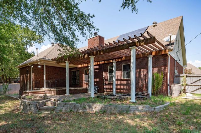 816 Cache River, North Little Rock, AR 72116