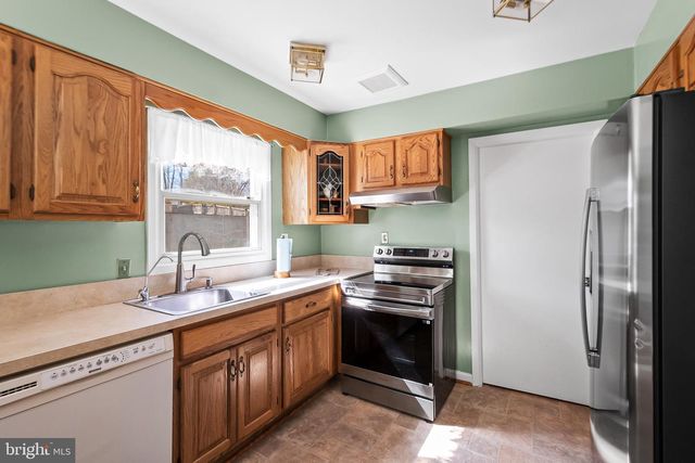 12613 KNOWLEDGE LN, Bowie, MD 20715