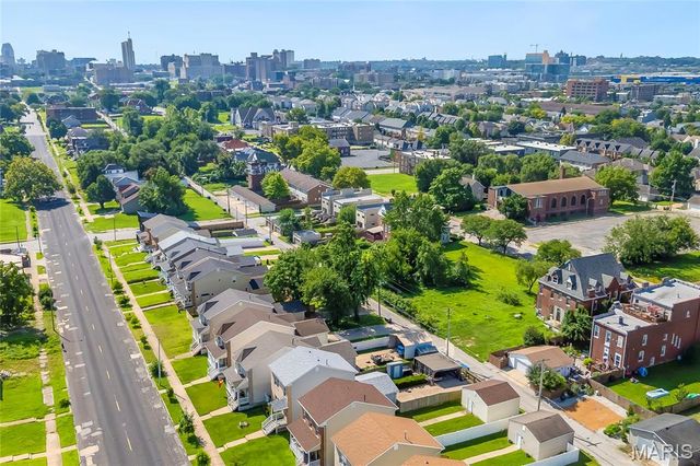 4222 Delmar Boulevard, St Louis, MO 63108