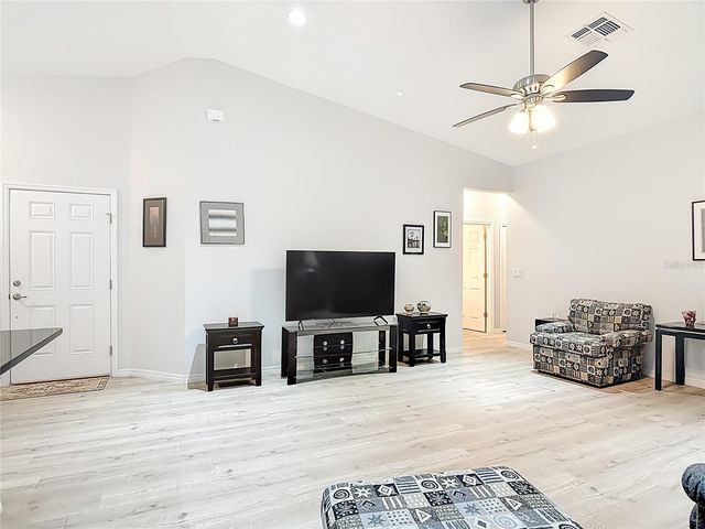 202 WALTER STEVENS WAY, Deland, FL 32724