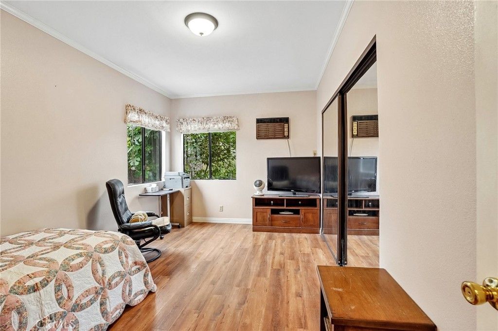 Image 20 of property listing at 3227 E Del Mar Boulevard, Pasadena, CA 91107