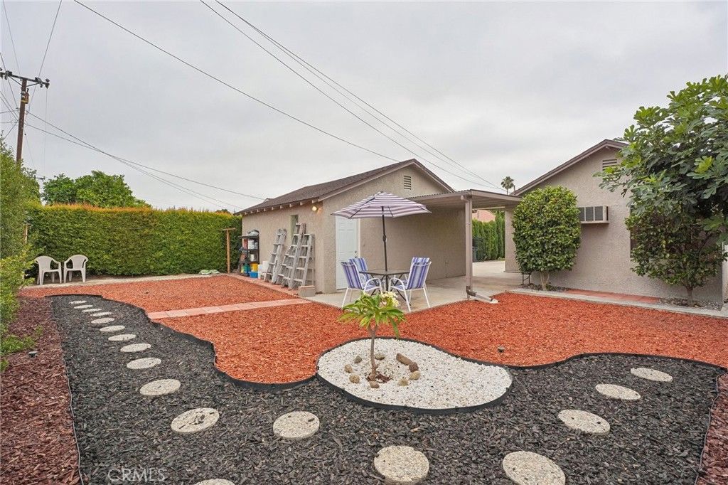 Image 32 of property listing at 3227 E Del Mar Boulevard, Pasadena, CA 91107