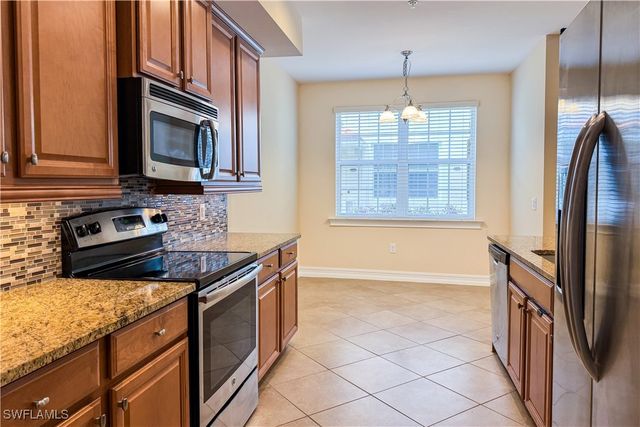 28075 Sosta LN 1, Bonita Springs, FL 34135