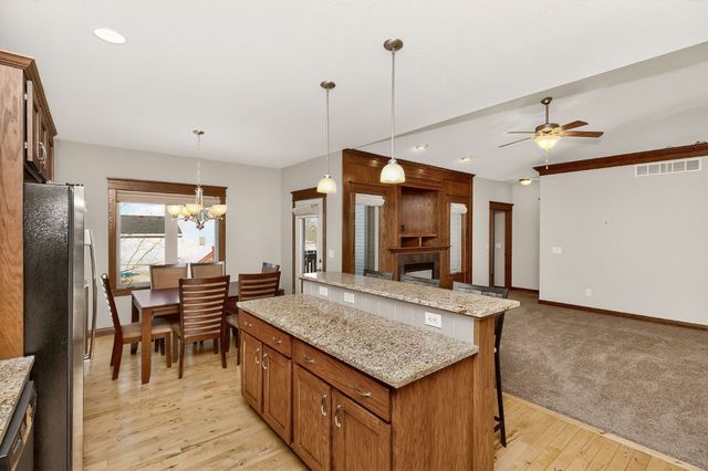 1716 2nd Avenue SW, Altoona, IA 50009