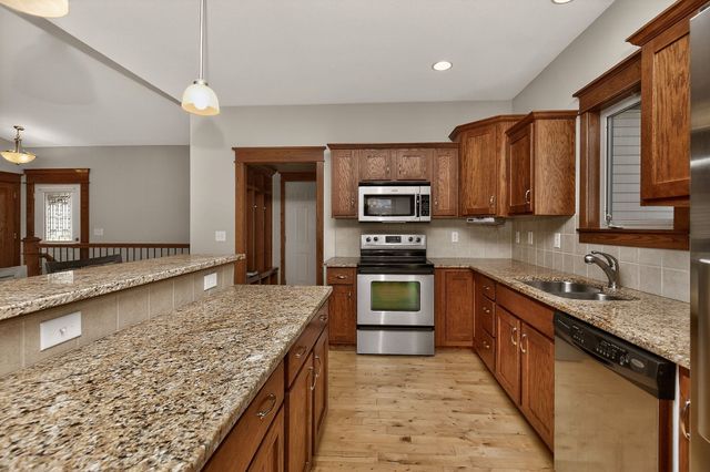 1716 2nd Avenue SW, Altoona, IA 50009