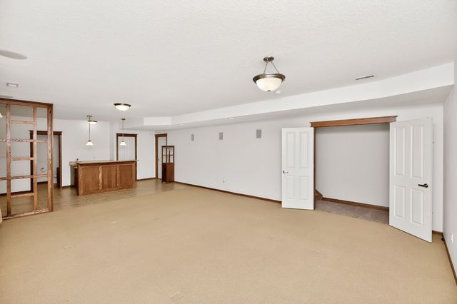 1716 2nd Avenue SW, Altoona, IA 50009