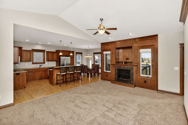 1716 2nd Avenue SW, Altoona, IA 50009