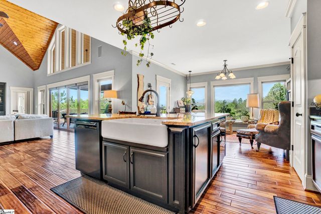 129 Eliza Lane, Marietta, SC 29661