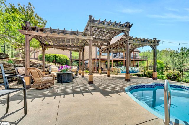 129 Eliza Lane, Marietta, SC 29661