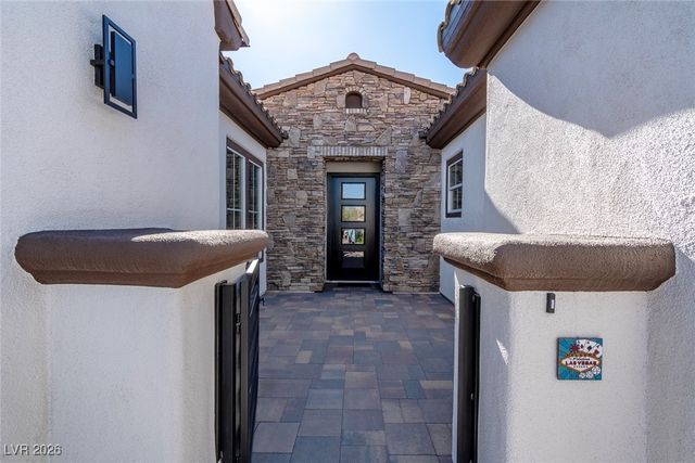 11477 Timber Mountain Avenue, Las Vegas, NV 89135