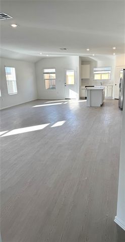 117 Donnington DR, Hutto, TX 78634