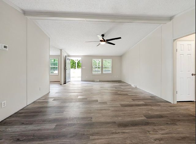 145 Nicole Drive, Harrodsburg, KY 40330