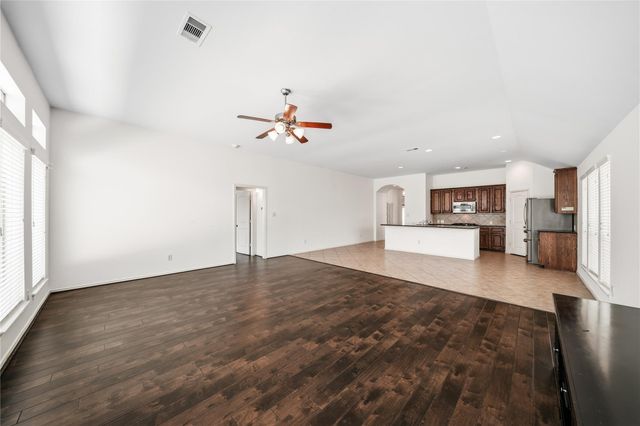 3802 Windmill Links Drive, Richmond, TX 77407