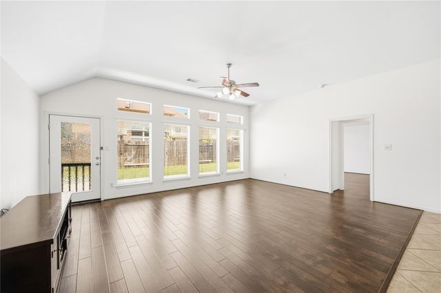 3802 Windmill Links Drive, Richmond, TX 77407