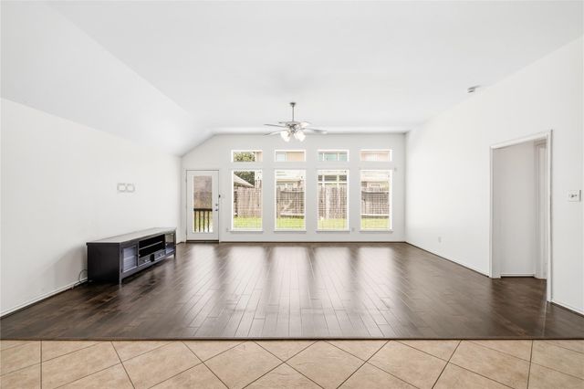 3802 Windmill Links Drive, Richmond, TX 77407