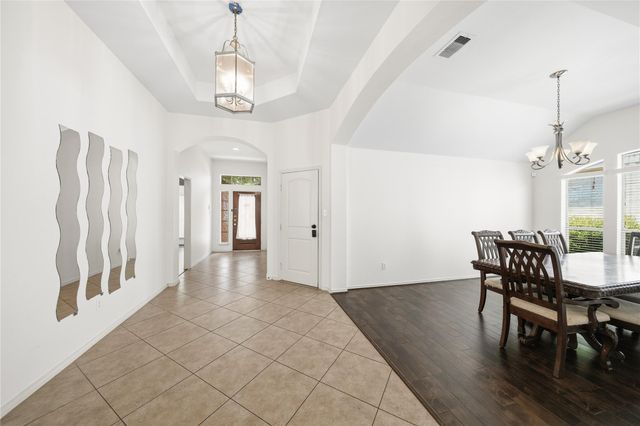 3802 Windmill Links Drive, Richmond, TX 77407