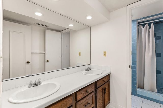 3500 36th Street, Des Moines, IA 50310