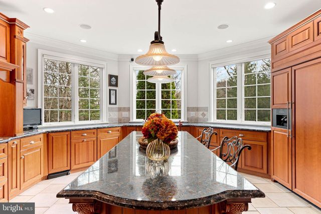 365 ARBOR CIR, Media, PA 19063