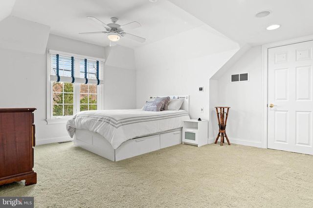 365 ARBOR CIR, Media, PA 19063