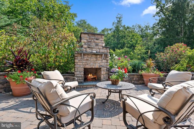 365 ARBOR CIR, Media, PA 19063