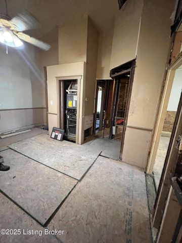 2540 Magazine St, Louisville, KY 40211