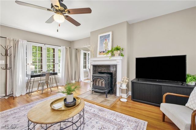 2965 Washington Boulevard, Cleveland Heights, OH 44118