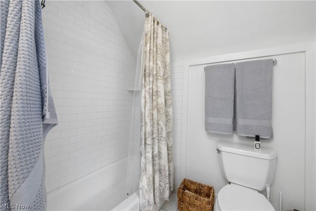 2965 Washington Boulevard, Cleveland Heights, OH 44118