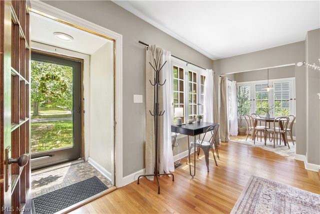 2965 Washington Boulevard, Cleveland Heights, OH 44118