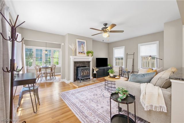 2965 Washington Boulevard, Cleveland Heights, OH 44118