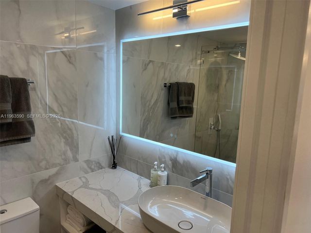 100 Lincoln Rd 1548, Miami Beach, FL 33139