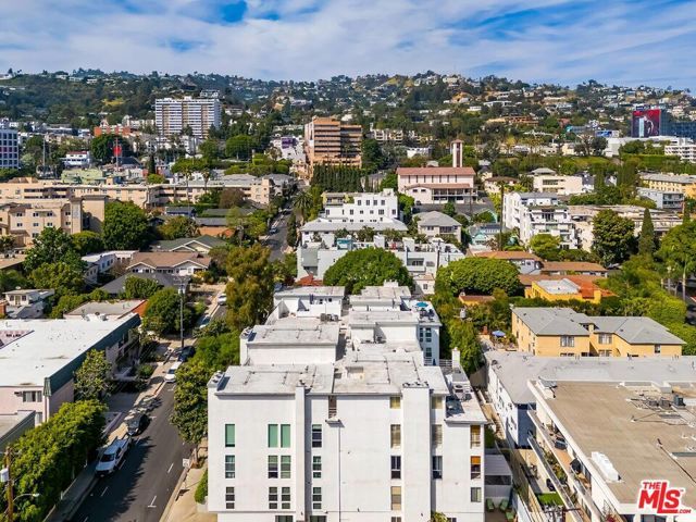 964 Hancock Avenue 302, West Hollywood, CA 90069