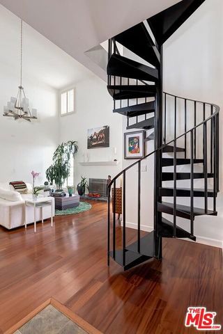 964 Hancock Avenue 302, West Hollywood, CA 90069