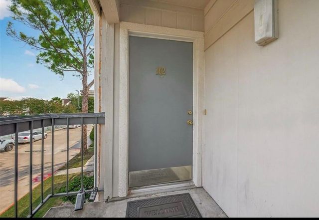 7900 N Stadium Drive 102, Houston, TX 77030