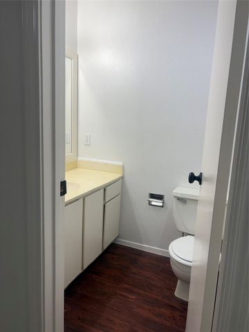 7900 N Stadium Drive 102, Houston, TX 77030