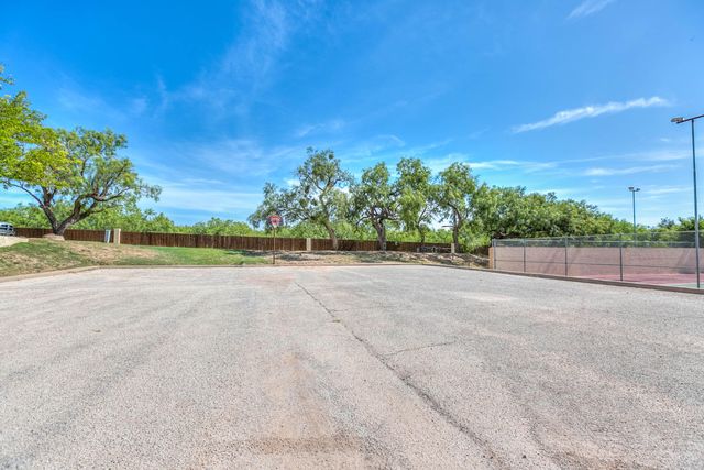 3602 Gemini Drive 2e, San Angelo, TX 76903