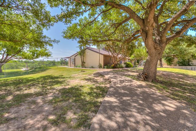 3602 Gemini Drive 2e, San Angelo, TX 76903