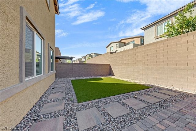 299 Mount Tyndall Street, Henderson, NV 89015