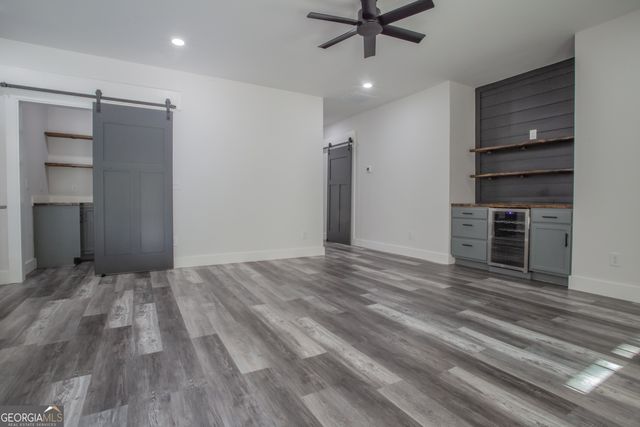 30 West Greenwood Drive, Carrollton, GA 30117