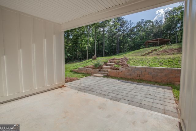 30 West Greenwood Drive, Carrollton, GA 30117