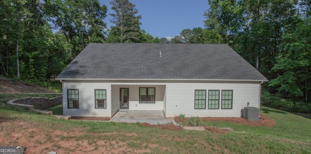 30 West Greenwood Drive, Carrollton, GA 30117