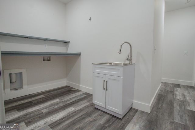 30 West Greenwood Drive, Carrollton, GA 30117