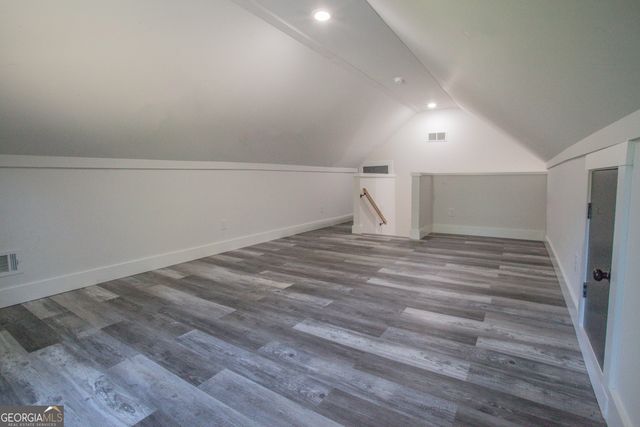 30 West Greenwood Drive, Carrollton, GA 30117