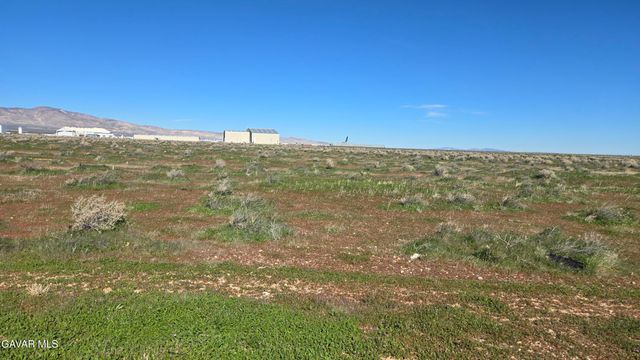 Hwy 58 Business & Lonebutte Rd, Mojave, CA 93501