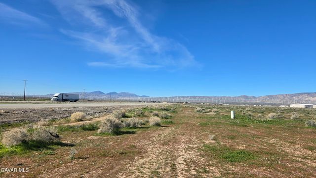 Hwy 58 Business & Lonebutte Rd, Mojave, CA 93501