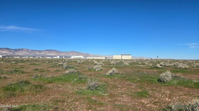 Hwy 58 Business & Lonebutte Rd, Mojave, CA 93501