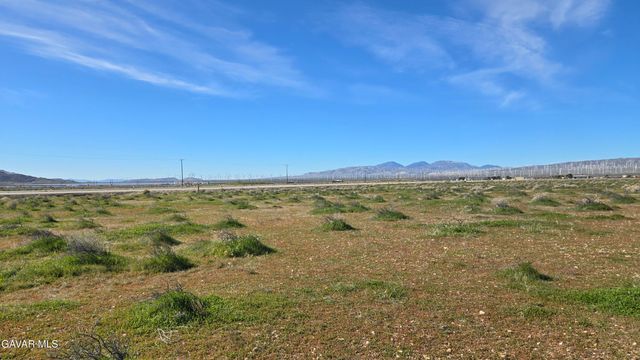 Hwy 58 Business & Lonebutte Rd, Mojave, CA 93501